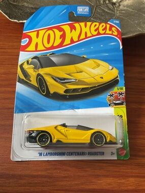 Hot Wheels '16 Lamborghini Centenario Roadster Toy Car - Yellow